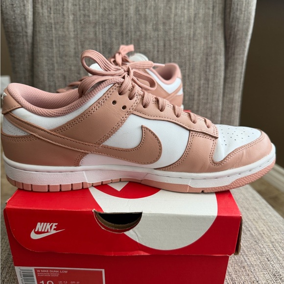 Nike Dunk Low Rose Whisper Size 10 - Picture 6 of 8
